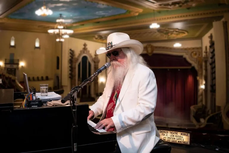 Illustration for the news story: Rock and Roll Hall of Famer Leon Russell Brings Five Decades of Music to the Mobile Saenger Theatre