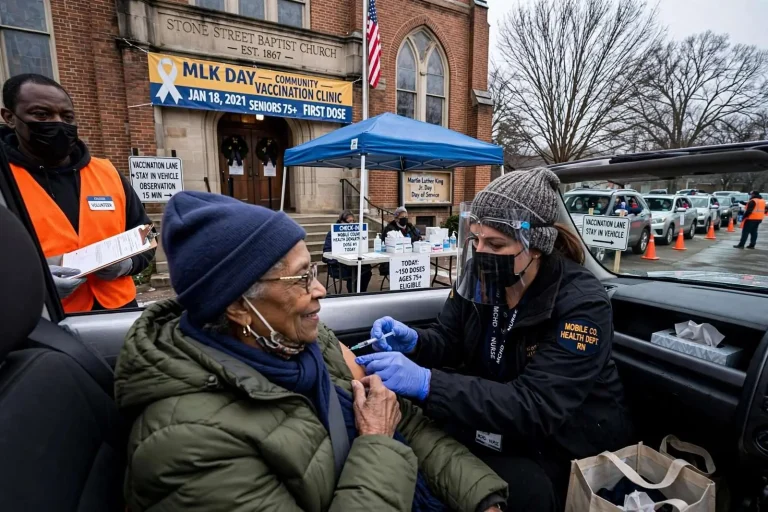 Illustration for the news story: Dozens of Mobile Seniors Receive First COVID Vaccine Doses at MLK Day Clinic
