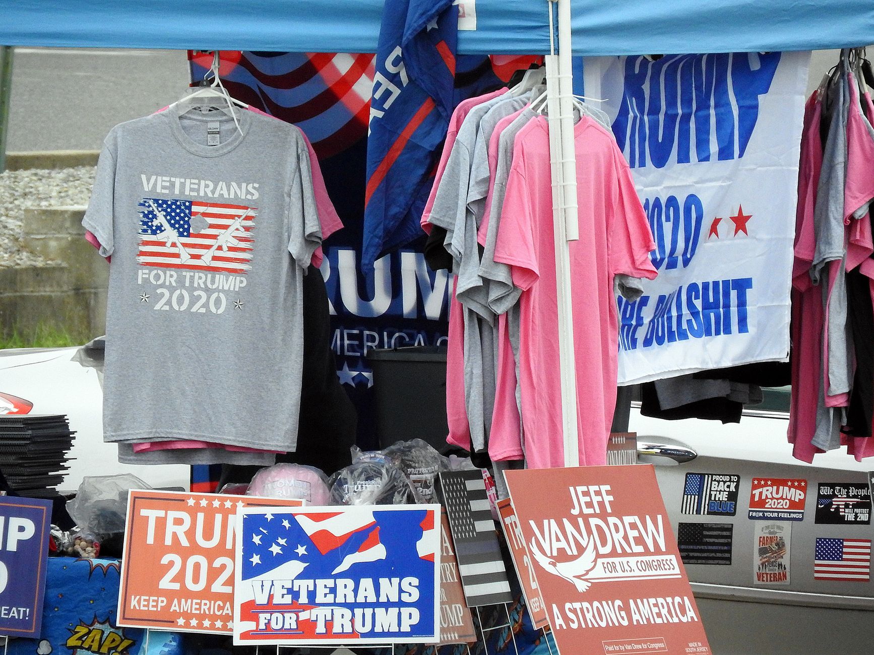American flags at an outdoor political campaign event