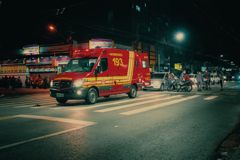 Emergency vehicles at a highway crash scene
