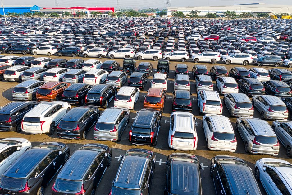 Automotive manufacturing facility representing an industrial development proposal