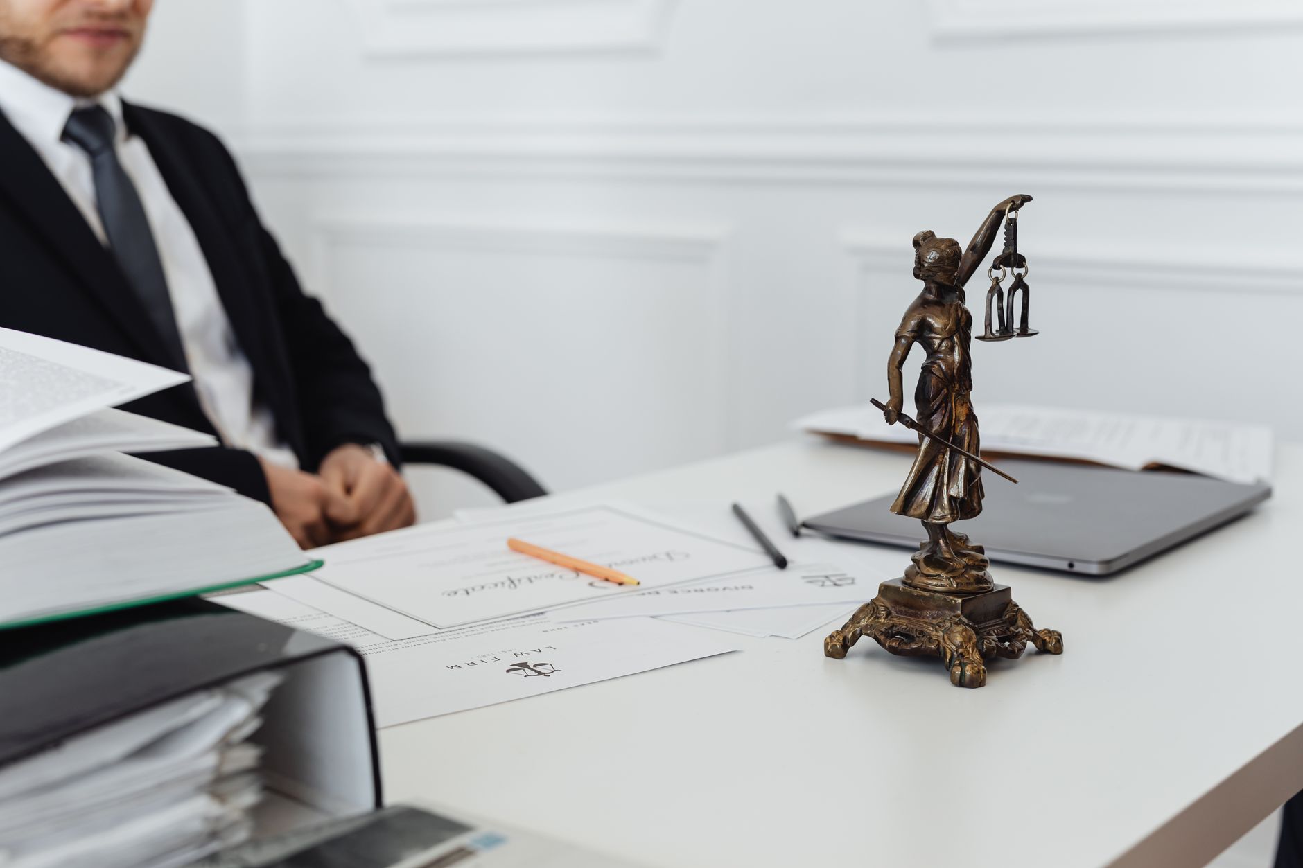 A gavel and law books representing a municipal judicial appointment