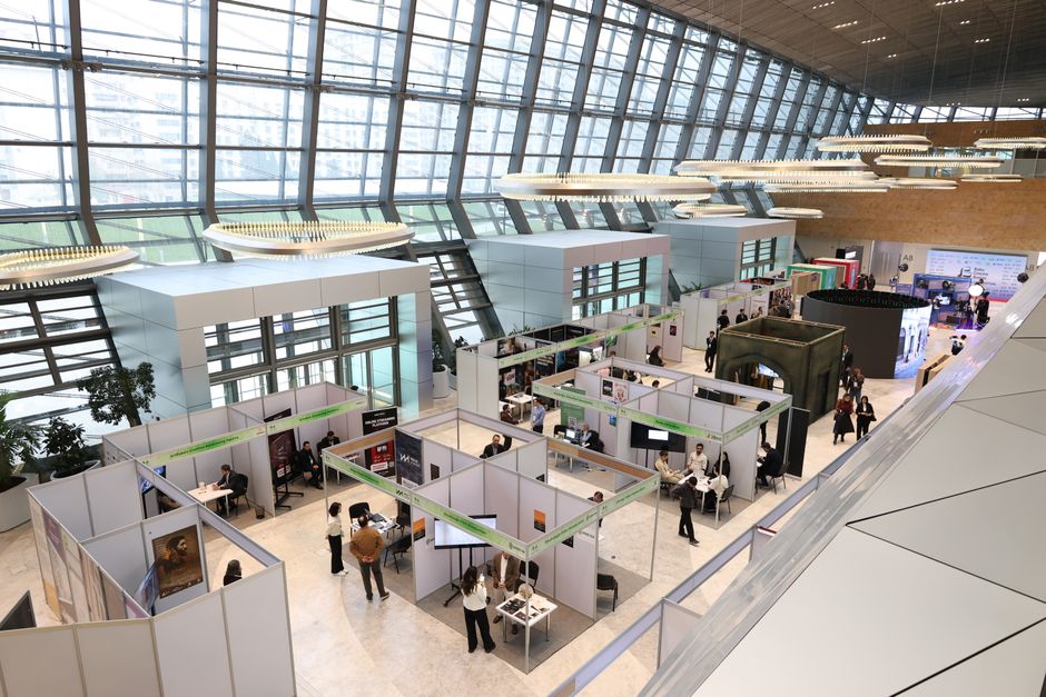 Vendors and exhibitors at a business trade show