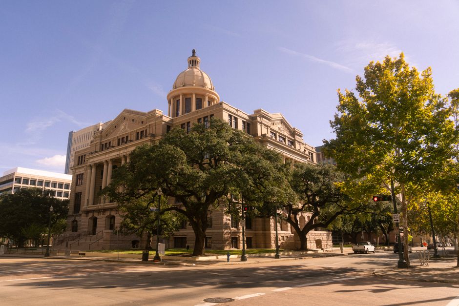 Historic courthouse building in a downtown district