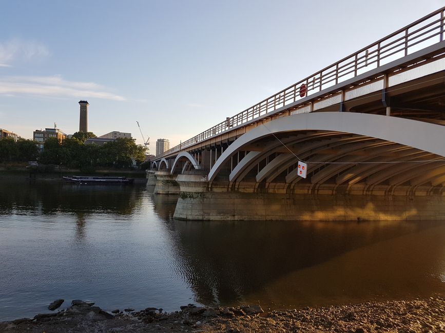 Bridge spanning a river, representative of the planned Mobile River bridge