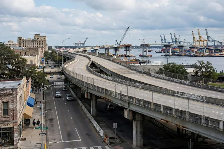 Illustration for the news story: Mobile Mayor Wants Water Street Interstate Ramps Torn Down as New Bridge Advances