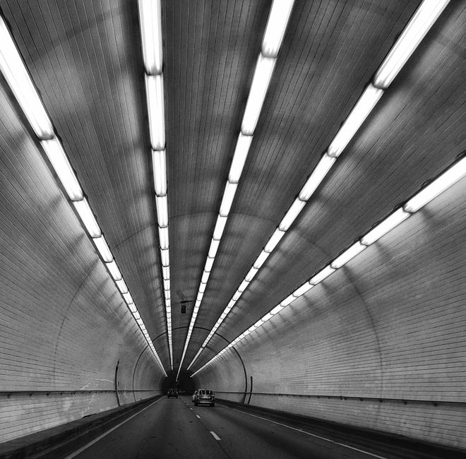 Interstate 10 traffic approaching the George Wallace Tunnel in downtown Mobile