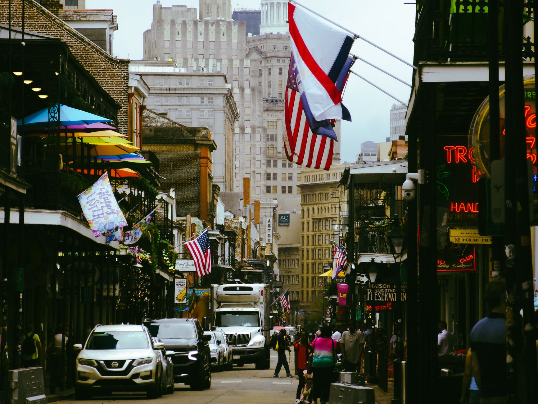 A classic New Orleans French Quarter restaurant dining room