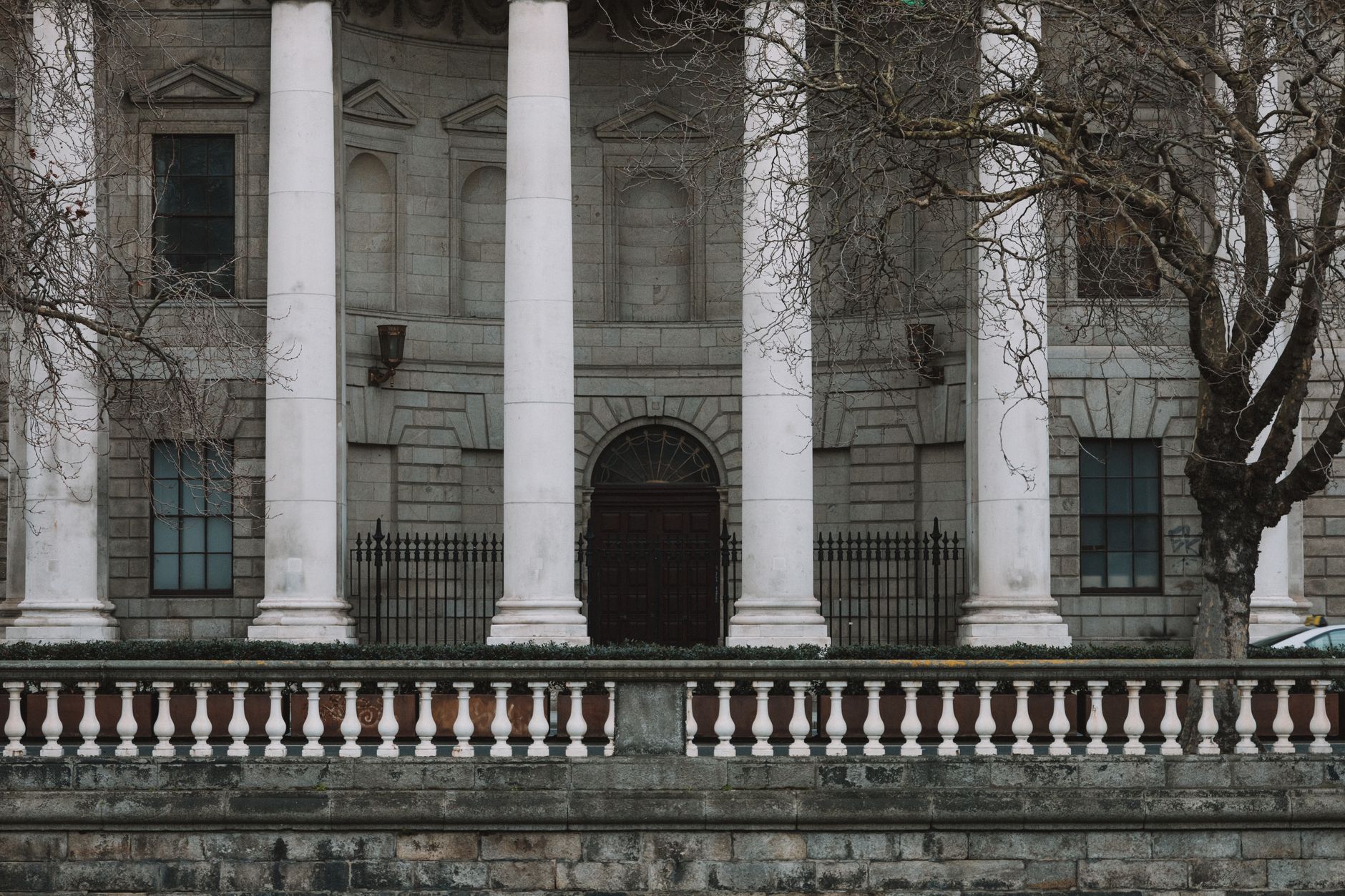 Columns of a courthouse building