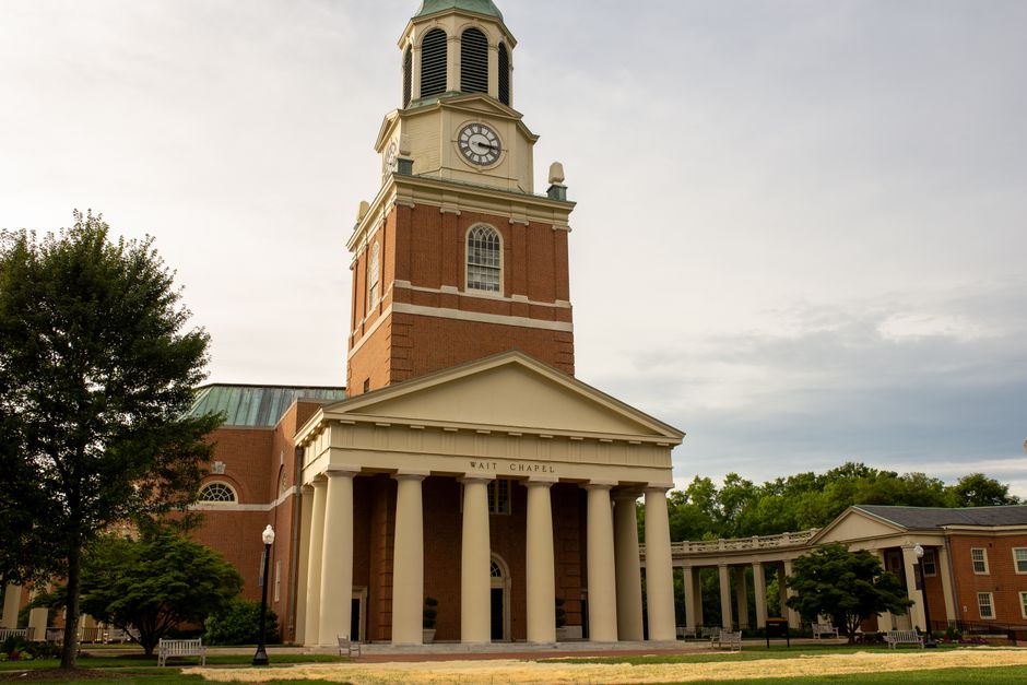 College campus building representing the Spring Hill College ranking