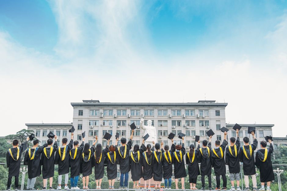 University campus representing scholarship and honors program support in Mobile