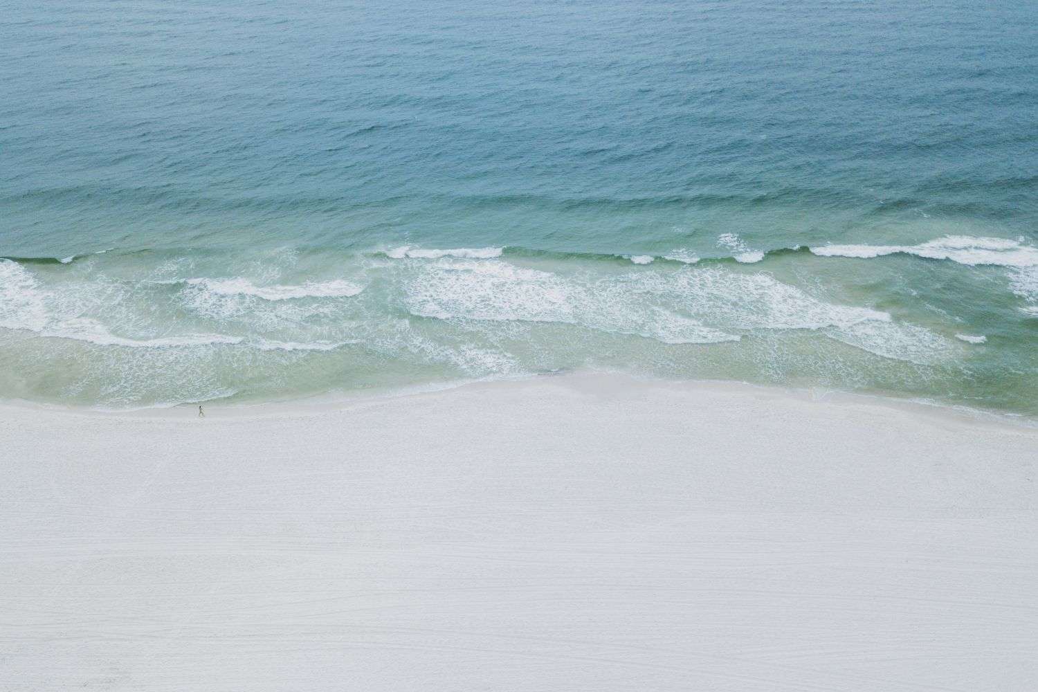 White sand beaches on the Alabama Gulf Coast
