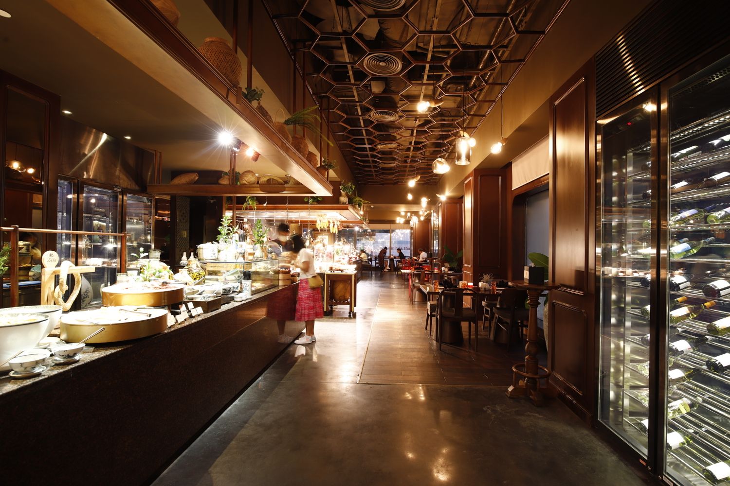 Interior view of a buffet restaurant dining room in Mobile, Alabama