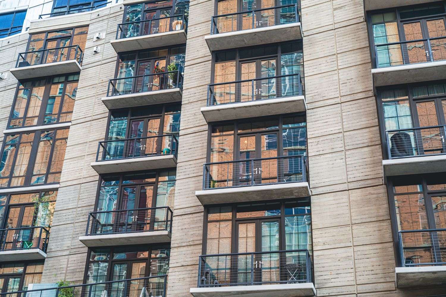 An apartment building in Mobile, Alabama