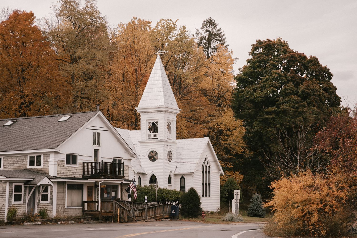Exterior of a small neighborhood church building in Mobile
