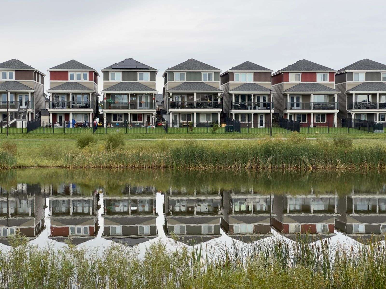 Row of suburban homes along a quiet residential street